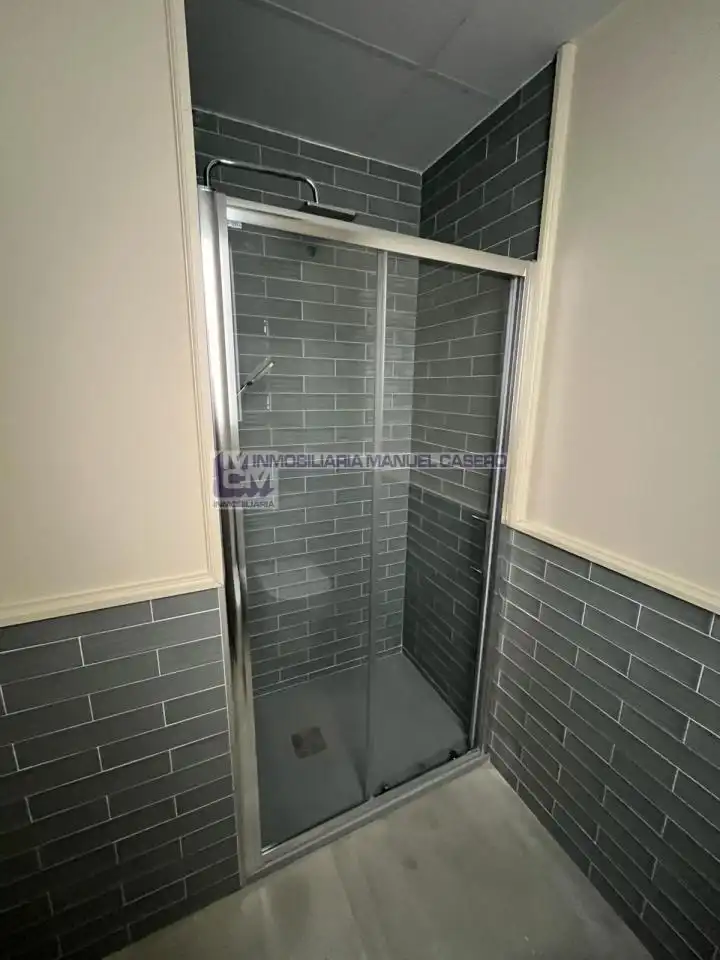 Bathroom of Apartments for rent in Cáceres  with Air Conditioner, Heating and Furnished