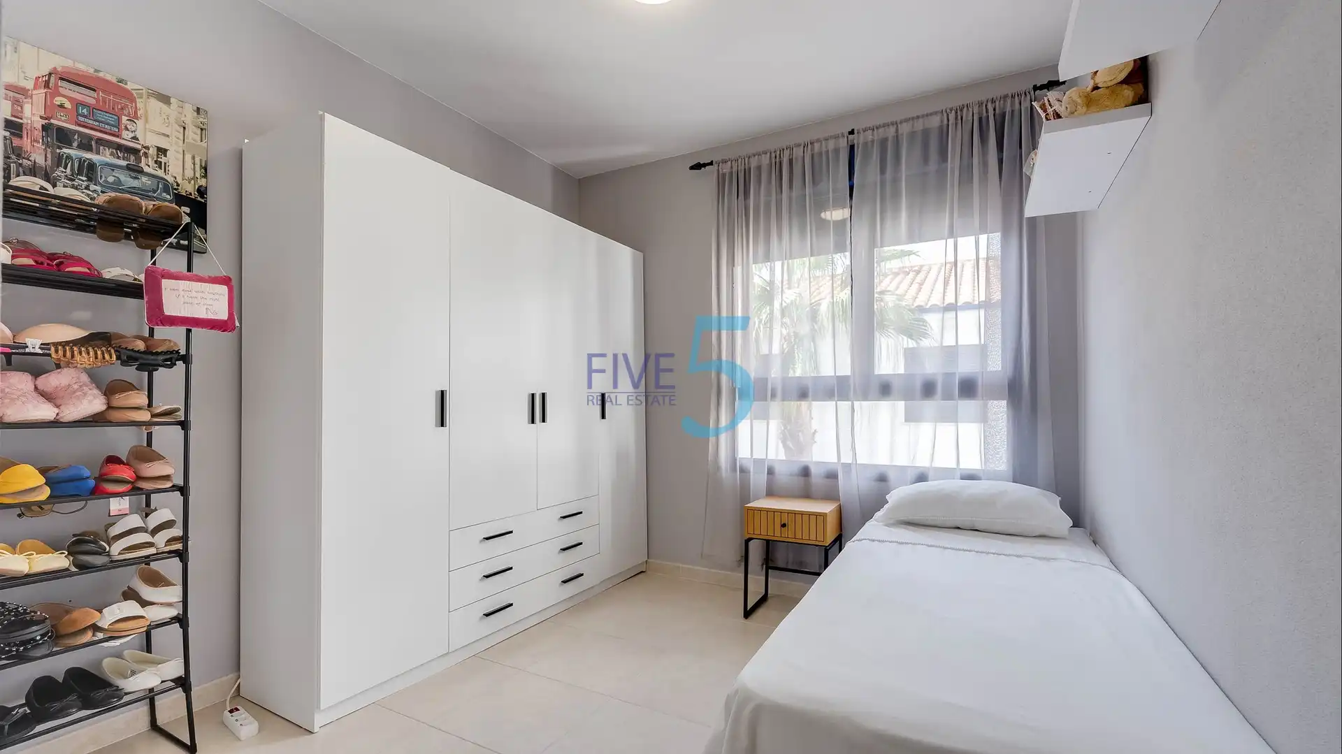 Flat with terrace for sale in San Cayetano, imagen 17