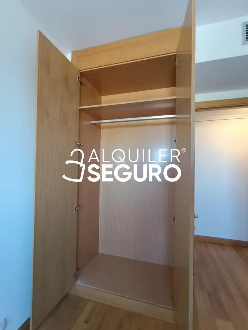 Piso de alquiler en Parla con Aire acondicionado, Calefacción y Terraza