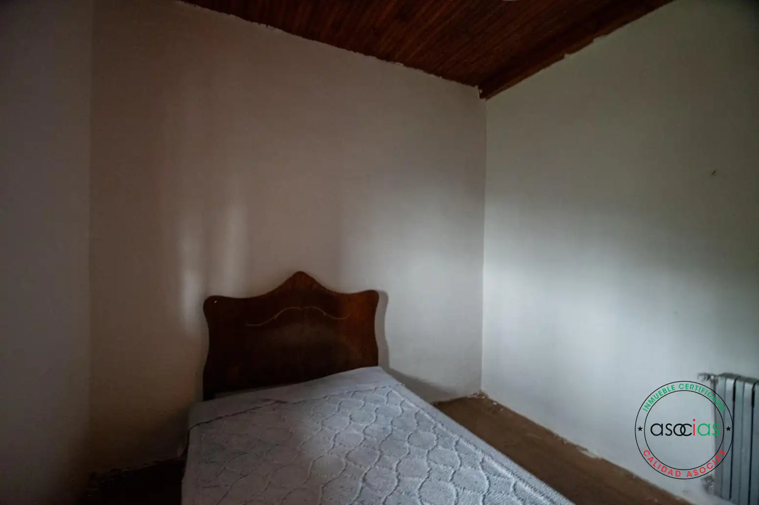 Dormitori de Casa o xalet en venda en Cabranes amb Calefacció, Jardí privat i Parquet