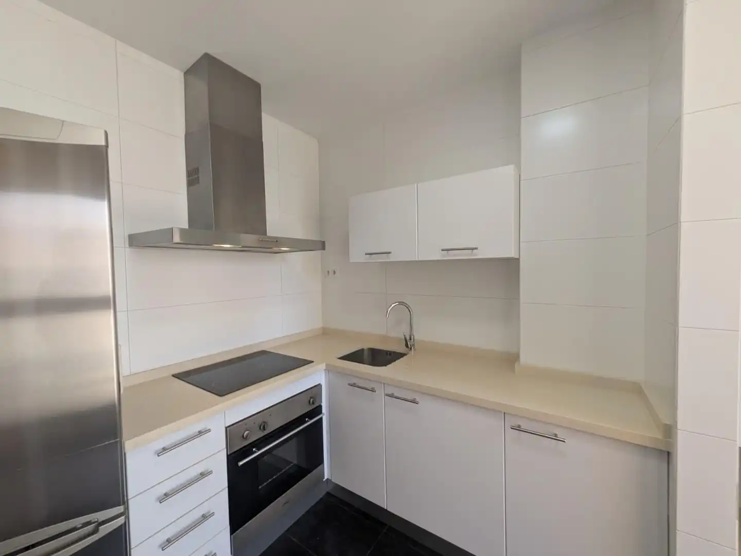 Kitchen of Flat for rent in Almería  with Air Conditioner and Furnished