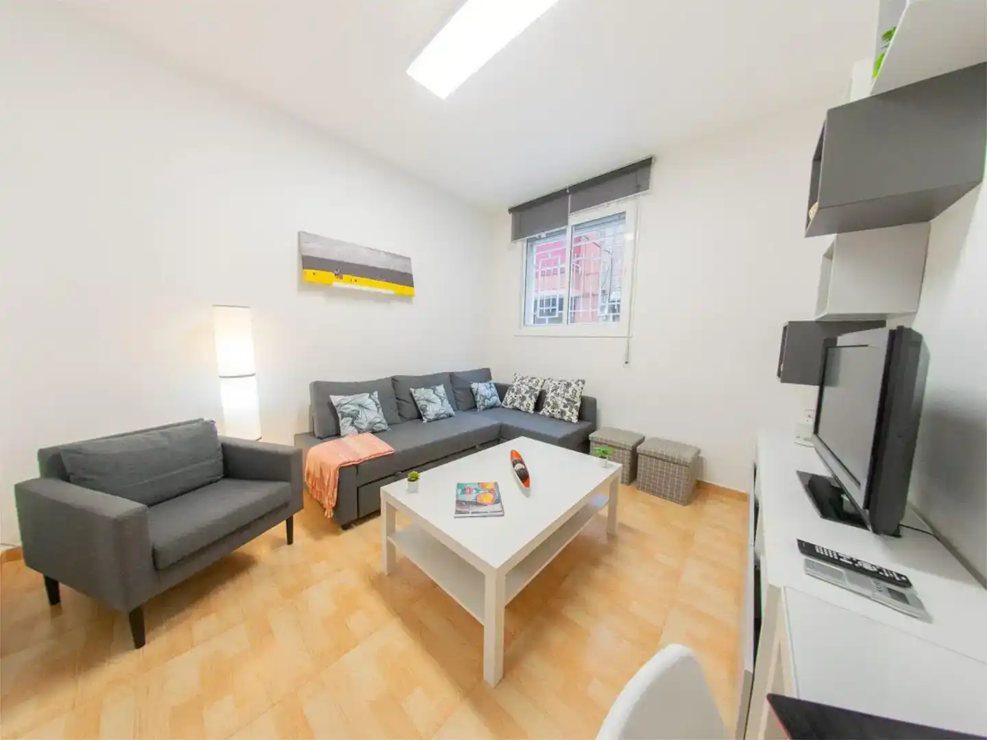 Wohnzimmer von Wohnung zur Miete in Cornellà de Llobregat mit Klimaanlage und Möbliert