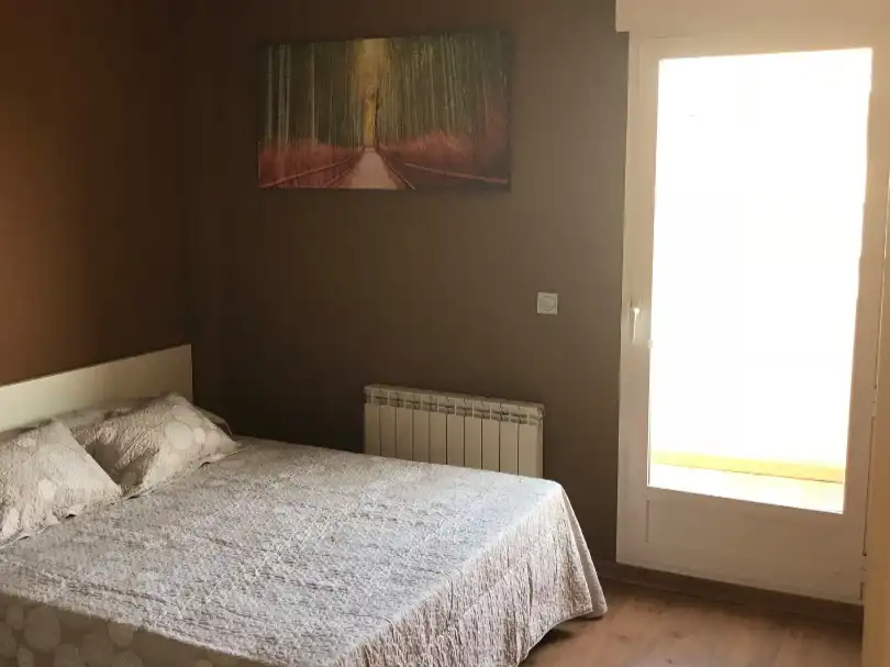 Schlafzimmer von Dachboden zum Verkauf in Churriana de la Vega mit Klimaanlage, Terrasse und Balkon