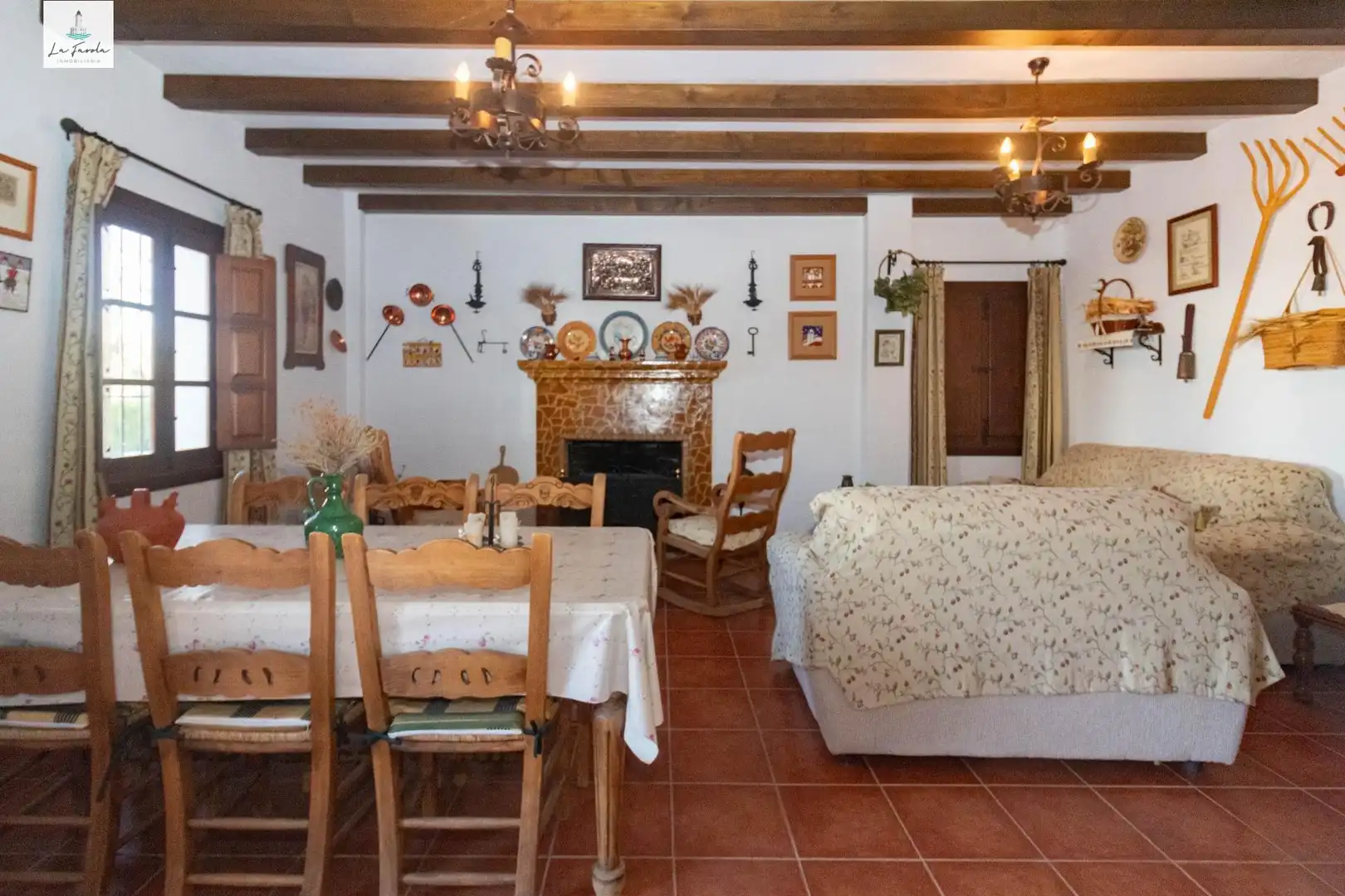Menjador de Casa adosada en venda en Archidona amb Jardí privat i Moblat