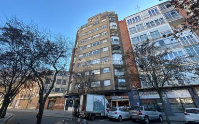 Vista exterior de Pis en venda en Valladolid Capital amb Aire condicionat, Calefacció i Parquet