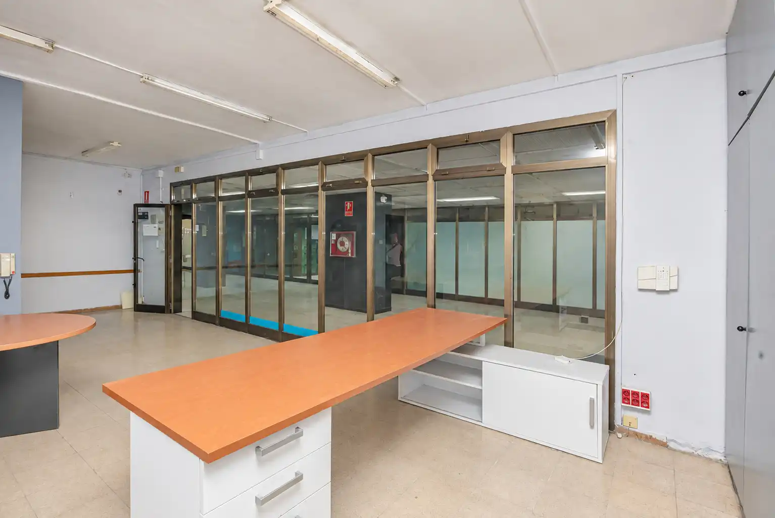 Local comercial en venta en Carrer de Rocafort 69, imagen 4