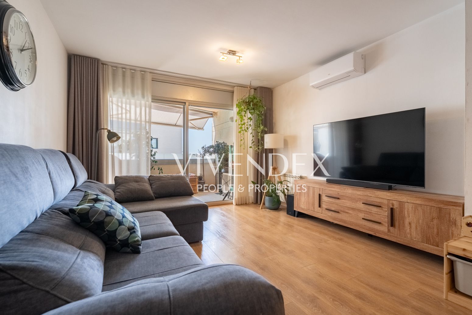 Sala de estar de Piso en venta en Reus con Aire acondicionado, Calefacción y Jardín privado