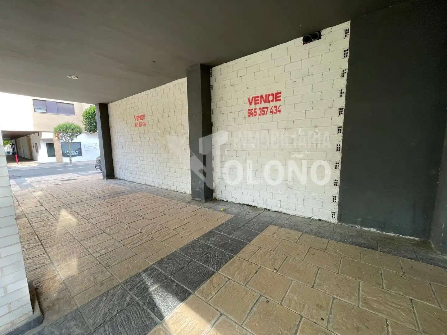 Locale commerciale in vendita a Calle D.Antonio Larrea 14, imagen 3