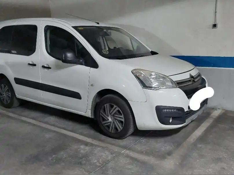 Parking of Garage for rent in Armilla