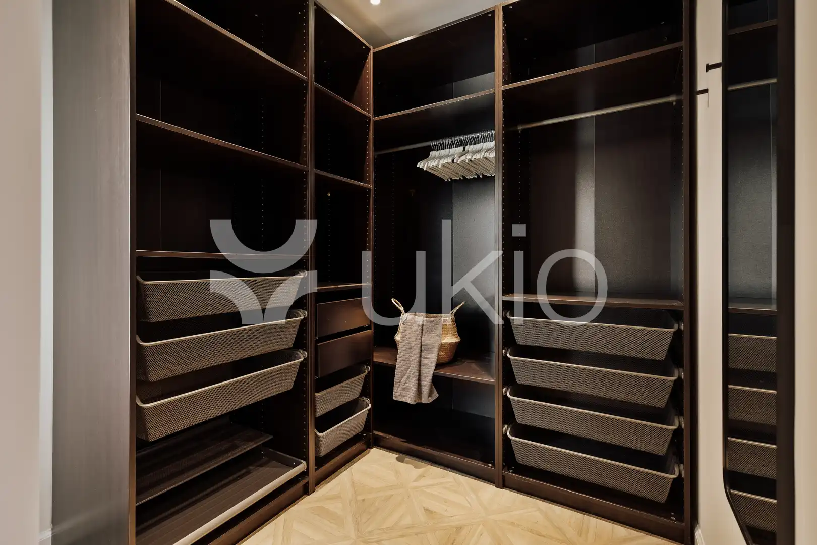 Dormitori de Apartament de lloguer en Barcelona amb Aire condicionat, Calefacció i Terrassa