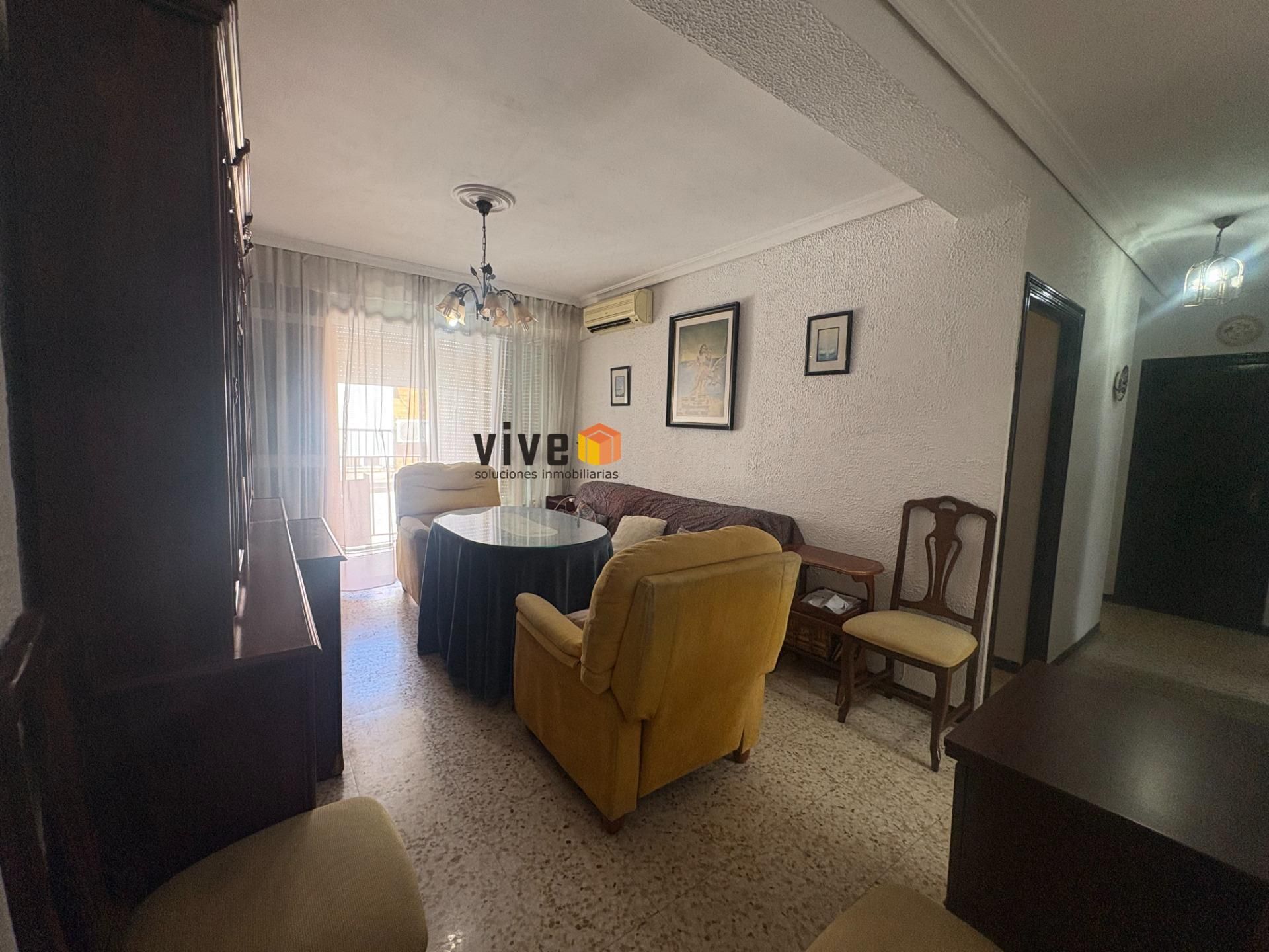 Living room of Flat for sale in San Juan de Aznalfarache  with Terrace