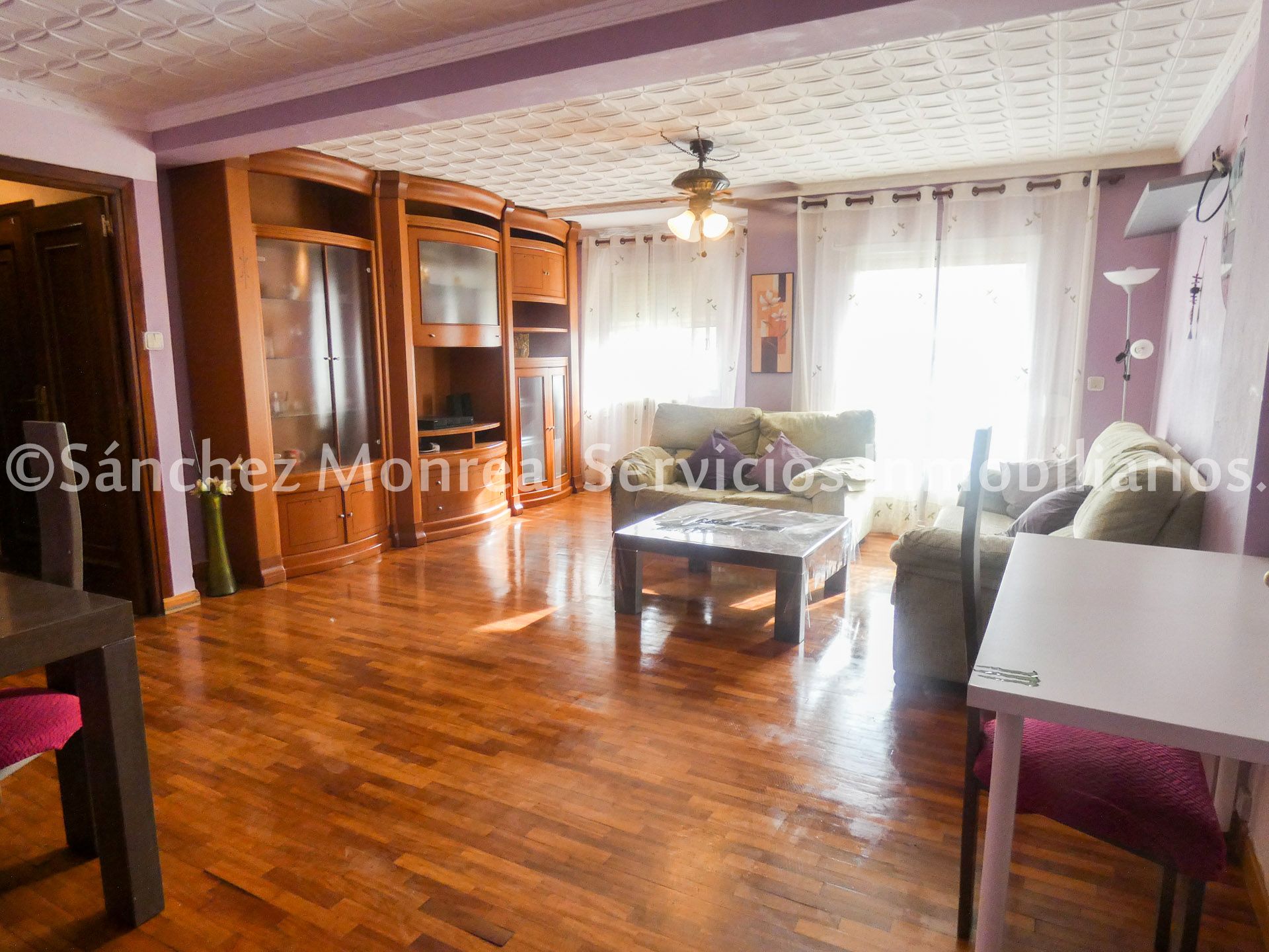 Living room of Flat to rent in Alcázar de San Juan  with Heating, Parquet flooring and Terrace