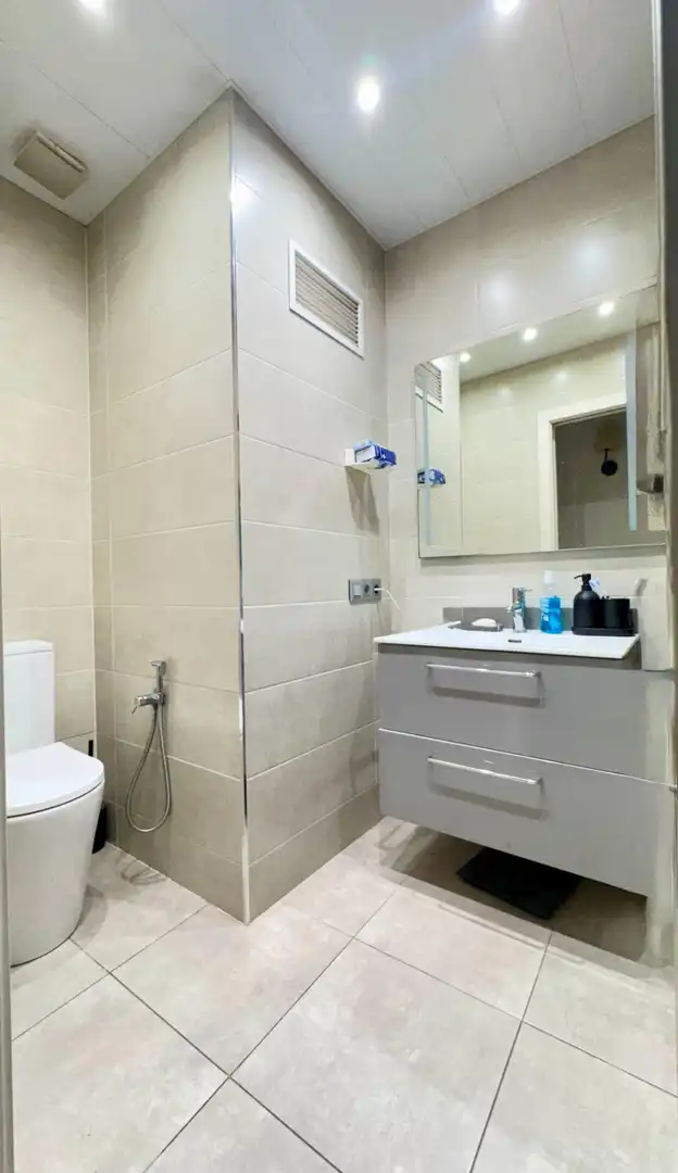 Piso en venta en Carrer PINTOR CASAS, Vilapicina i la Torre Llobeta