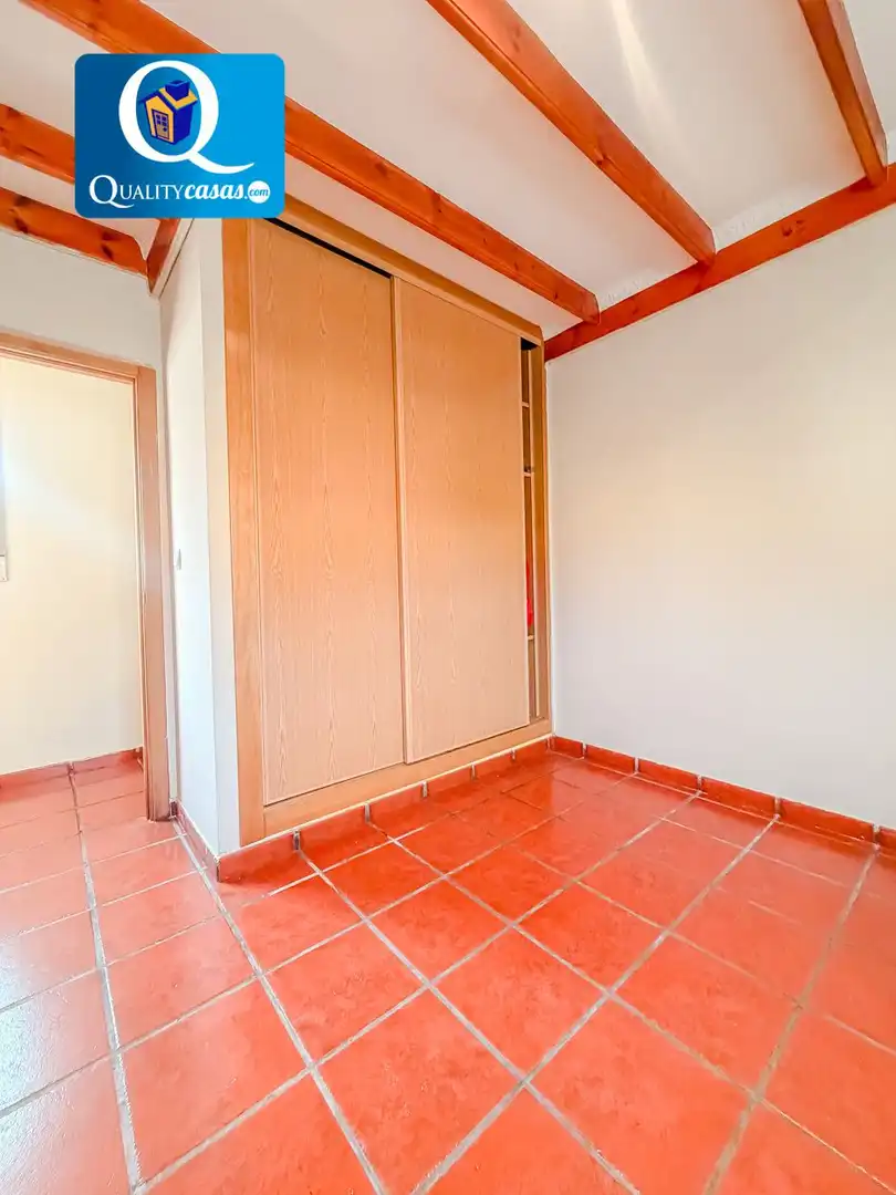 Casa o chalet en venta en San Vicente del Raspeig / Sant Vicent del Raspeig con Aire acondicionado, Terraza y Trastero