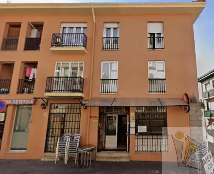 Local comercial en venda a C/ Pozas,36