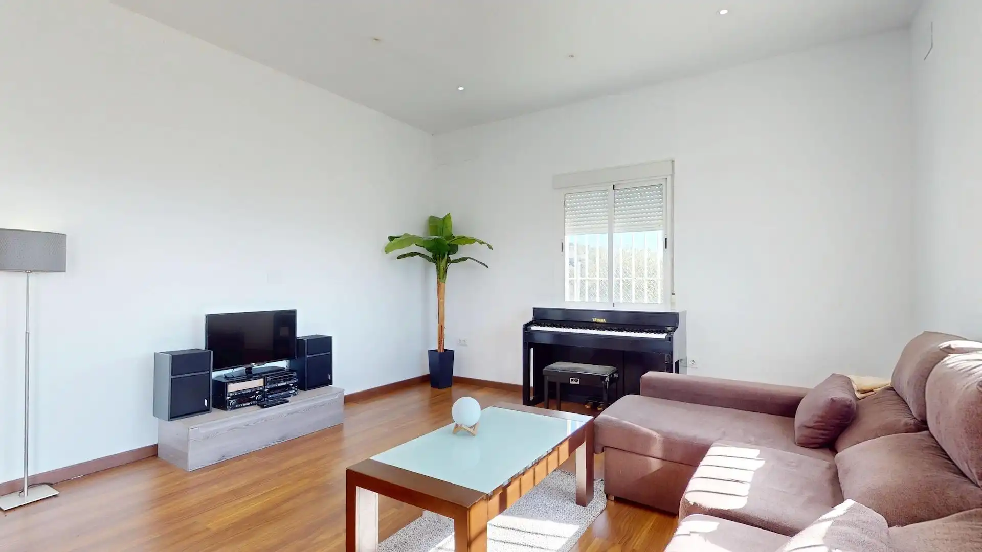Wohnzimmer von Country house zum Verkauf in Almodóvar del Río mit Klimaanlage, Heizung und Privatgarten