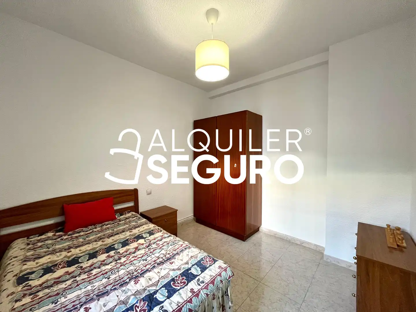 Bedroom of Flat for rent in Madrid  with Heating and Furnished