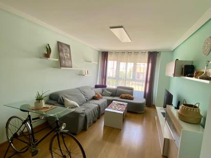 Living room of Flat for sale in Guadalajara Capital  with Air Conditioner, Heating and Terrace