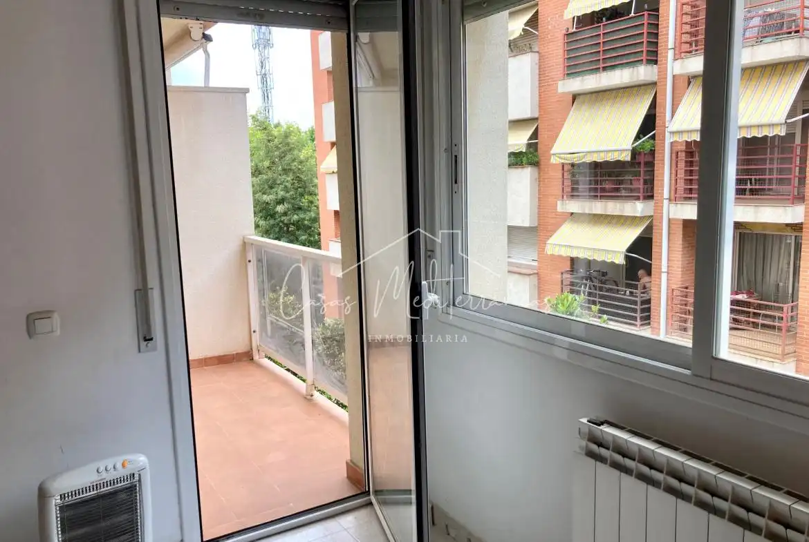 Flat with lift for sale in Carrer de Santa Joaquima de Vedruna, imagen 5