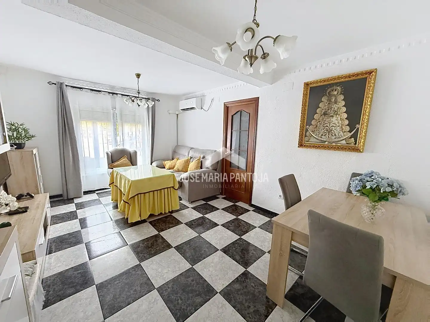 Sala de estar de Piso en venta en Jerez de la Frontera con Aire acondicionado