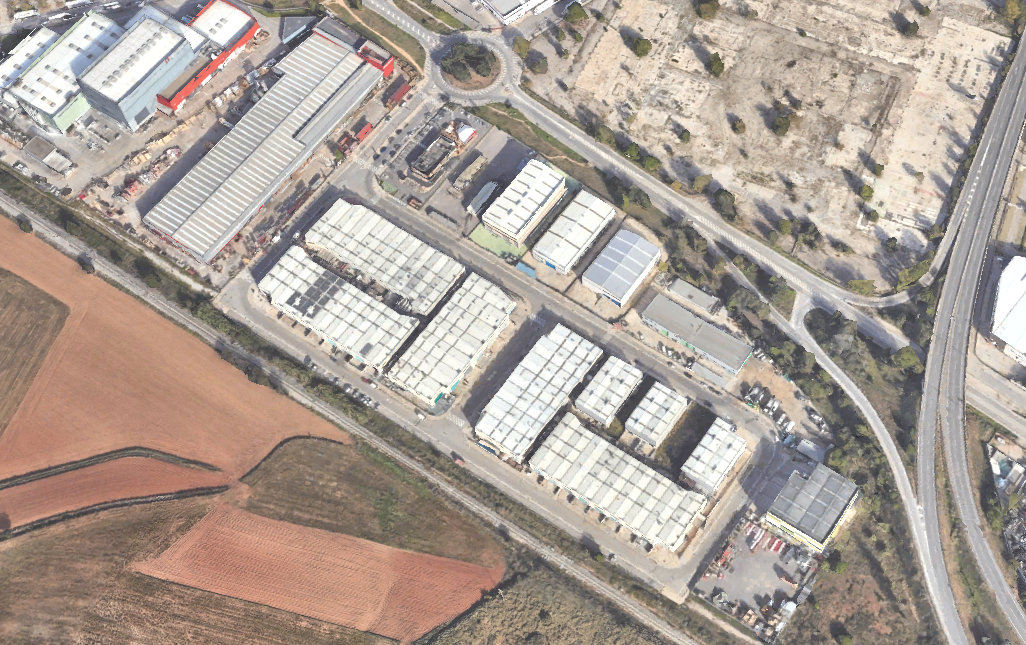 Nau industrial en venda en Montcada i Reixac