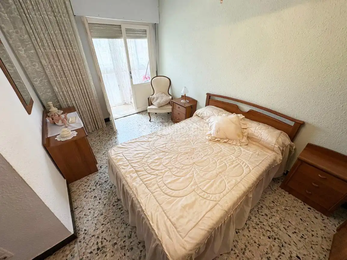 Habitación de Piso en venta en Zaragoza con Calefacción y Terraza