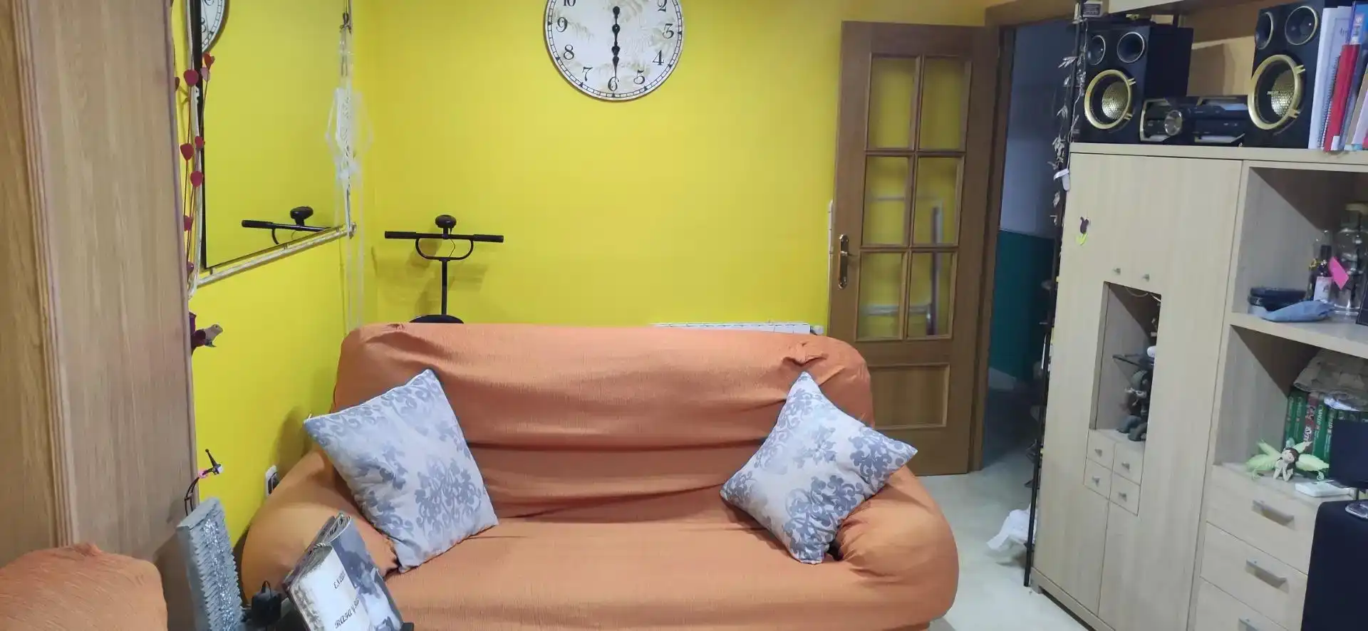 Sala d'estar de Apartament en venda en  Albacete Capital amb Balcó