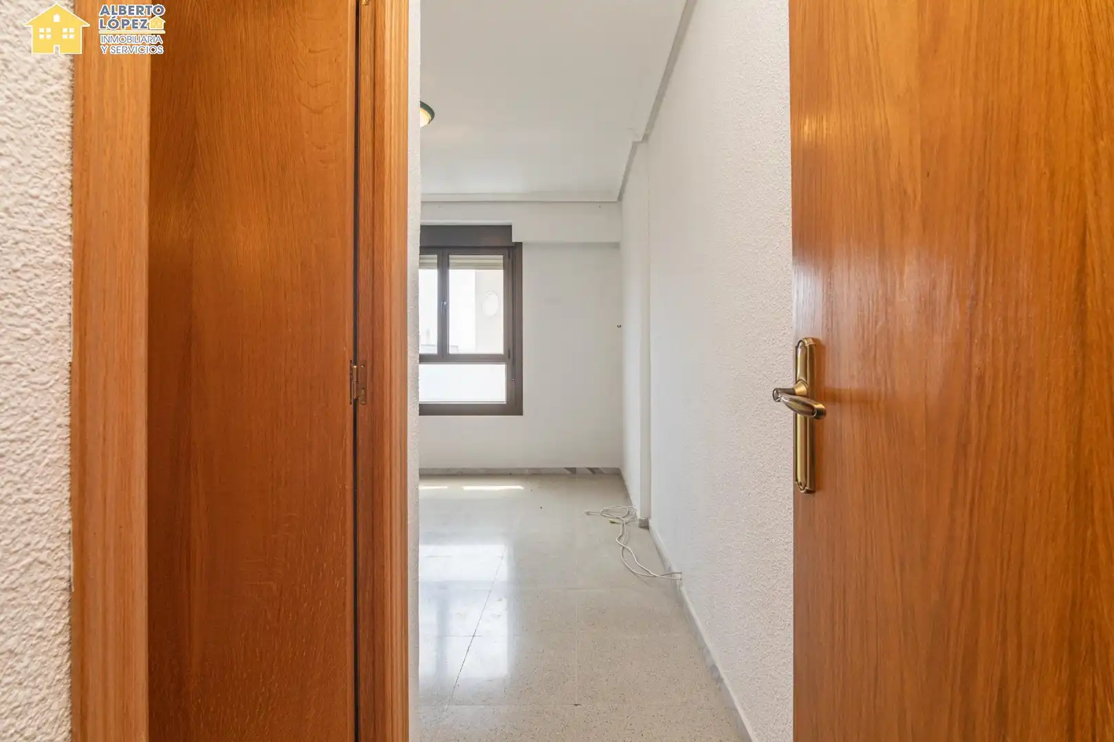 Apartament en venda en Elche / Elx amb Terrassa i Balcó