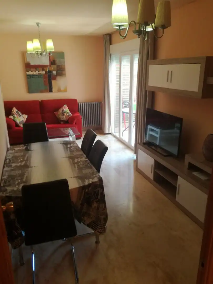 Sala de estar de Piso en venta en Granada con Calefacción, Terraza y Trastero