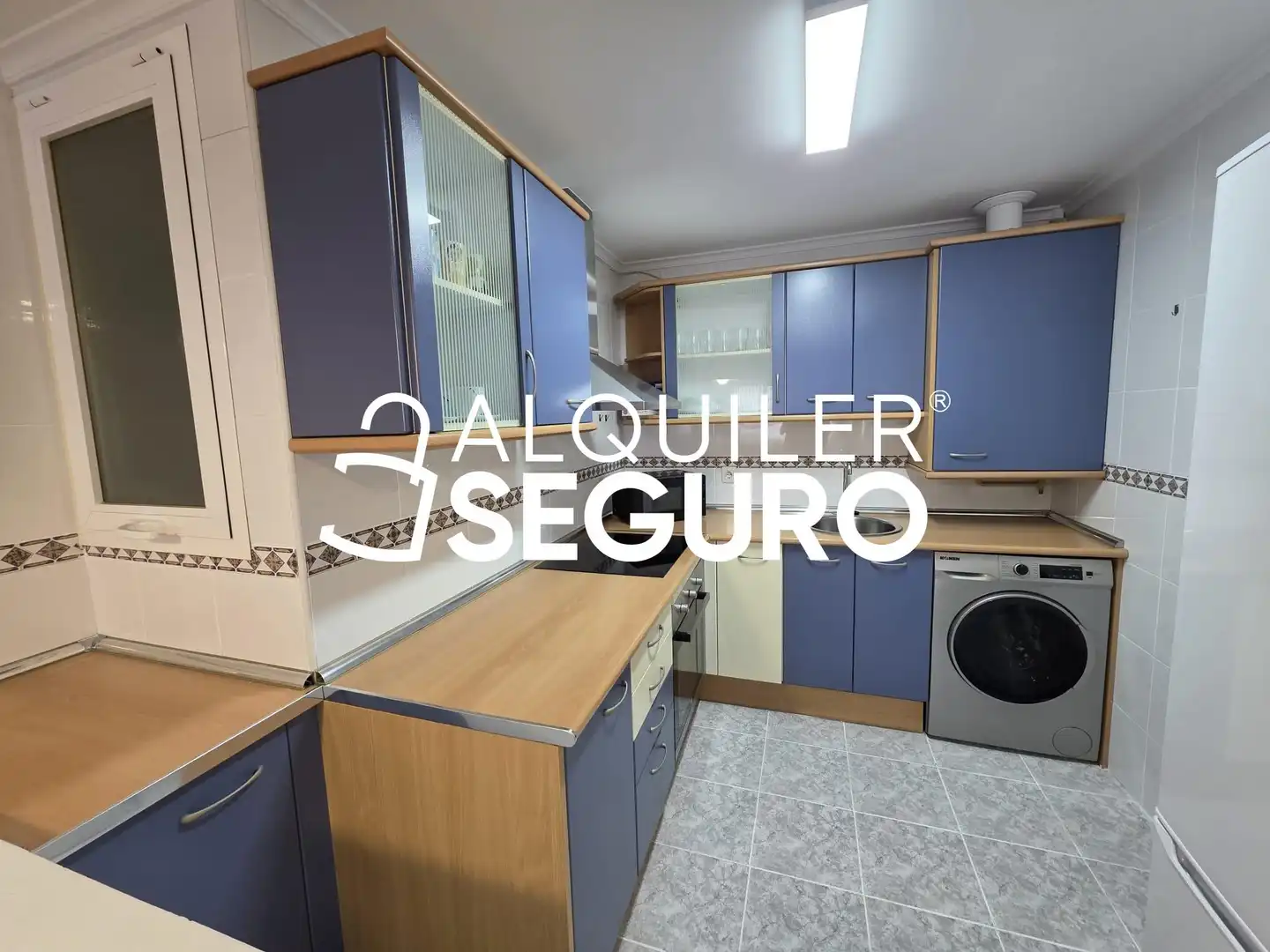 Cocina de Piso de alquiler en Burgos con Calefacción, Terraza y Trastero
