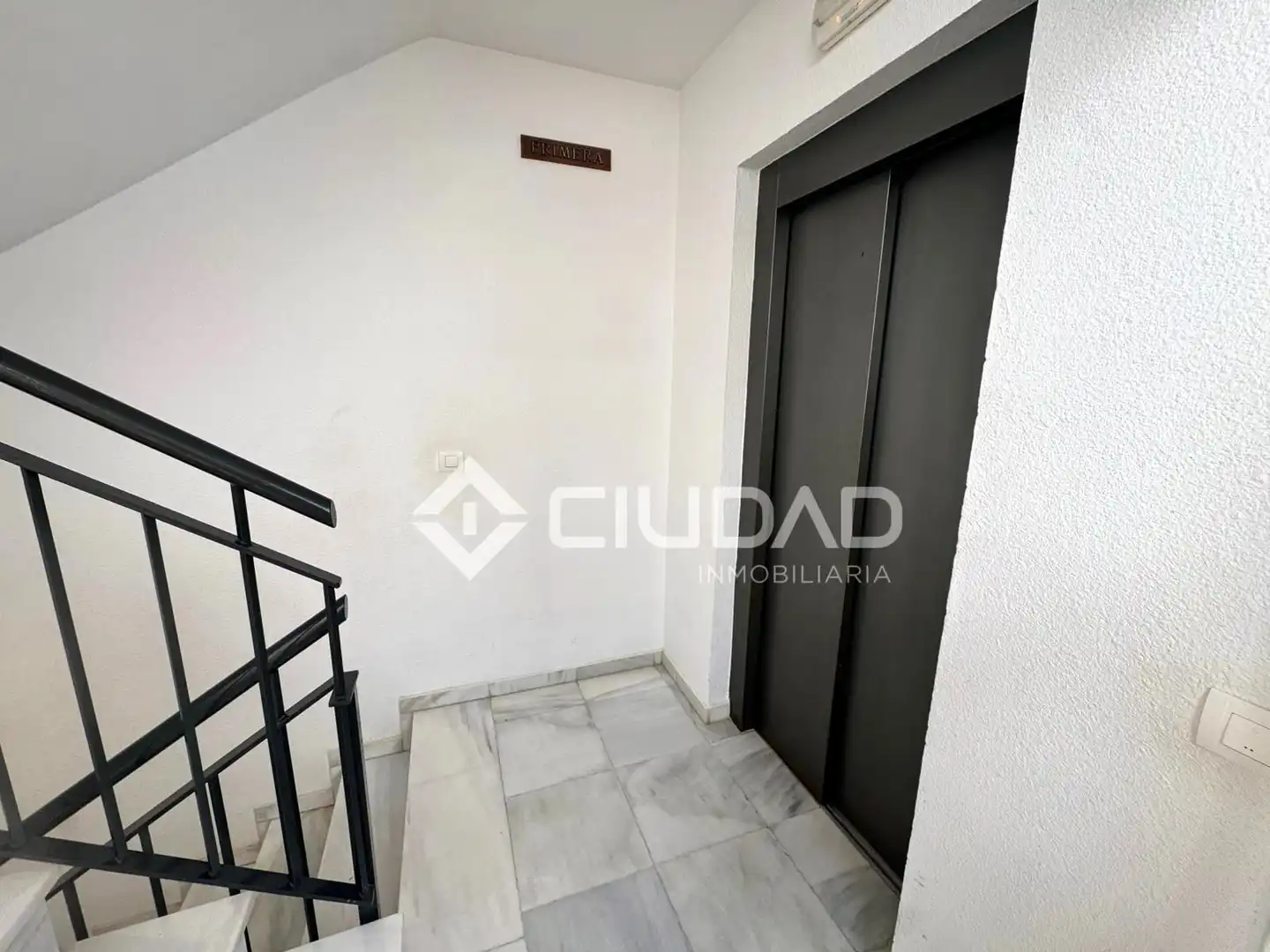 Piso en venta en Sanlúcar de Barrameda con Aire acondicionado y Amueblado