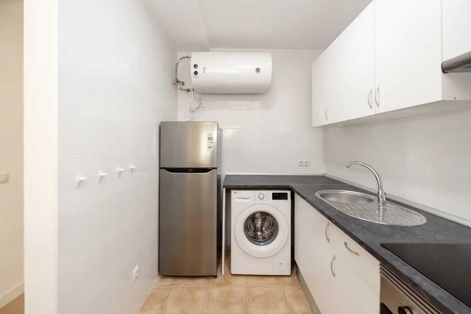 Küche von Dachboden zum Verkauf in Málaga mit Klimaanlage, Heizung und Terrasse
