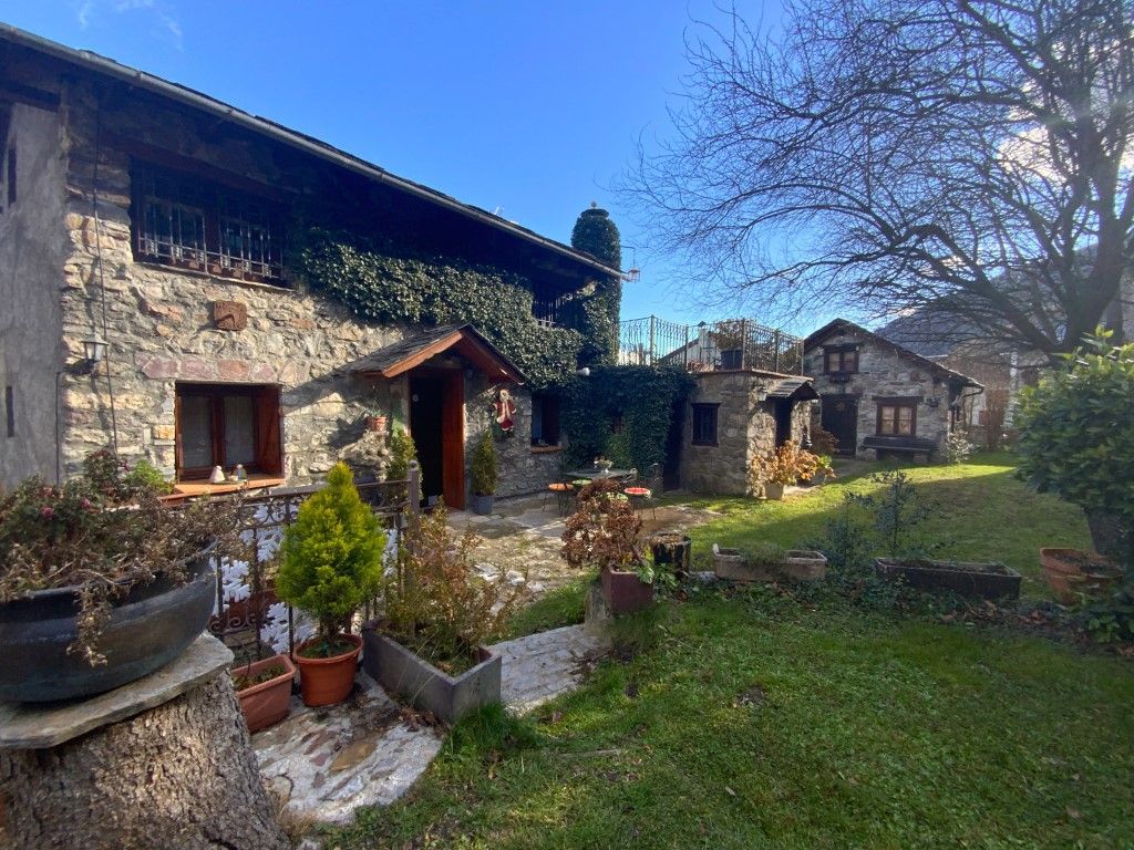 Vista exterior de Casa o chalet en venta en Villanova