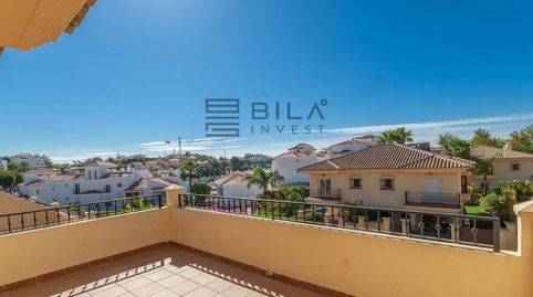 Foto 2 de Casa adosada en venta en Tramontana, Riviera del Sol, Mijas
