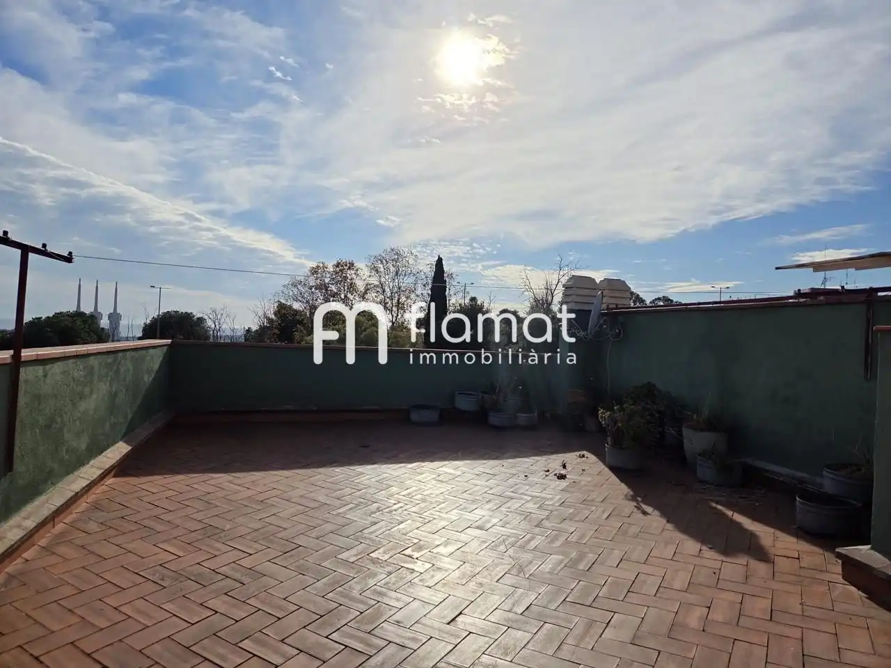 Vista exterior de Dúplex en venta en Badalona con Terraza