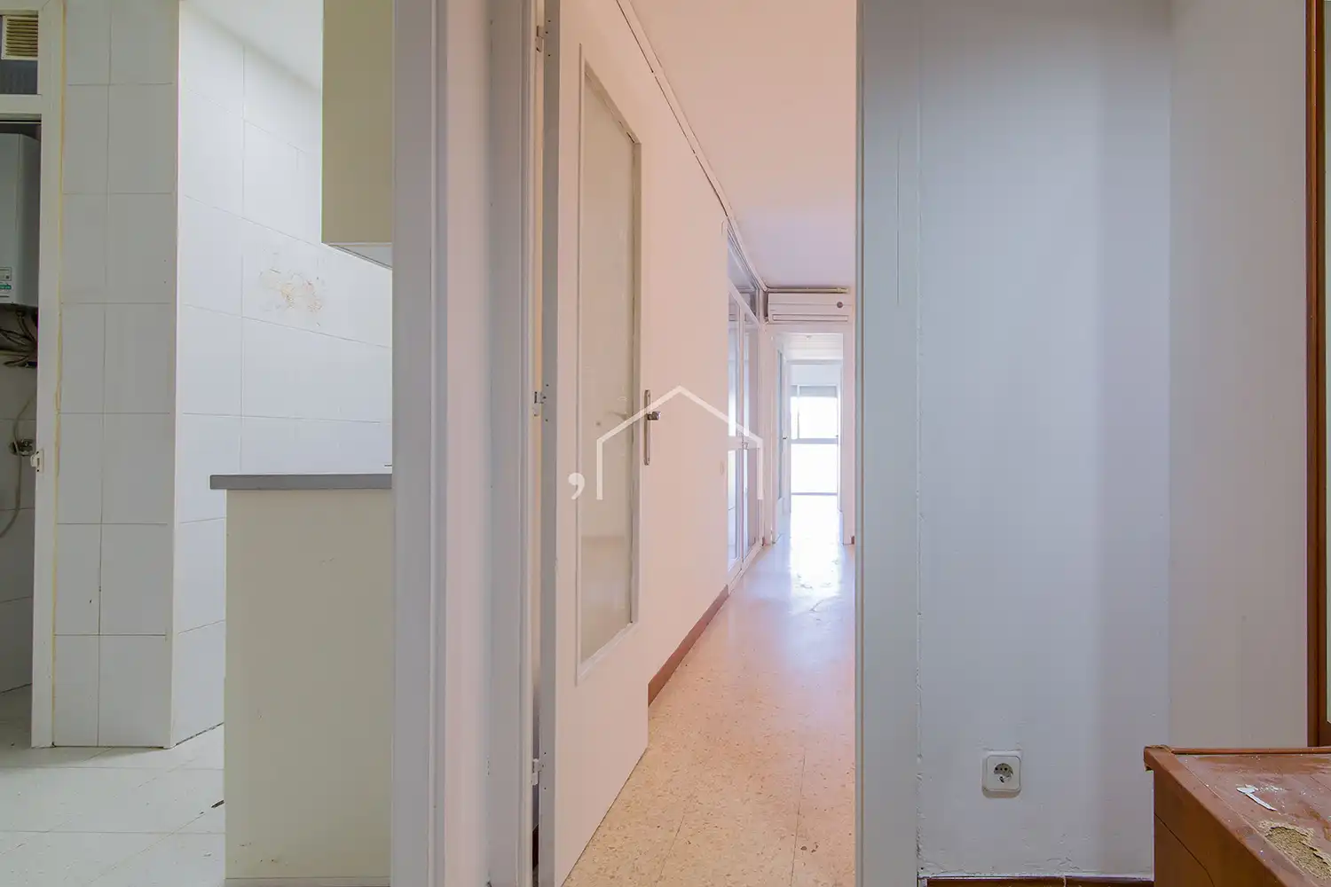 Piso con terraza en venta en Carrer de la Mare de Déu de Port, imagen 7