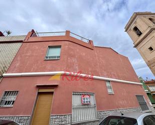 Vista exterior de Casa adosada en venda en Fortaleny amb Balcó