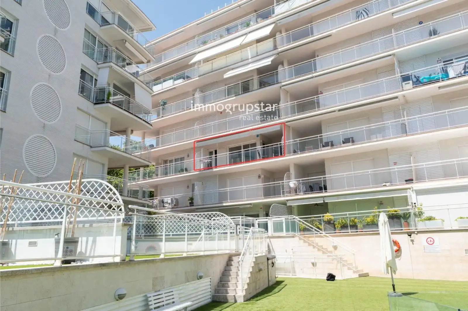 Exterior view of Apartments for sale in Castell d'Aro, Platja d'Aro i s'Agaró  with Air Conditioner, Heating and Terrace