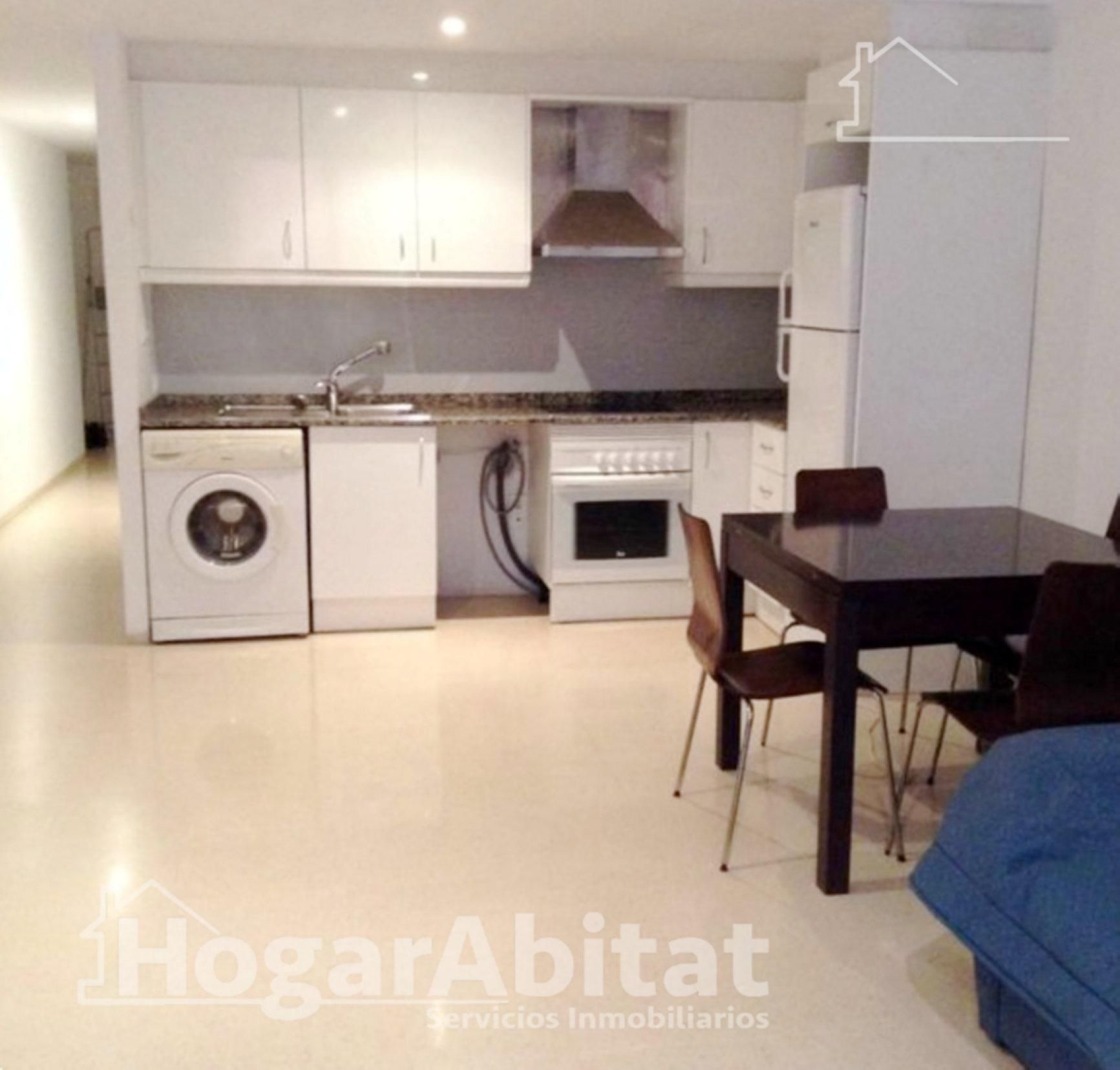Kitchen of Flat for sale in  Valencia Capital  with Air Conditioner and Heating