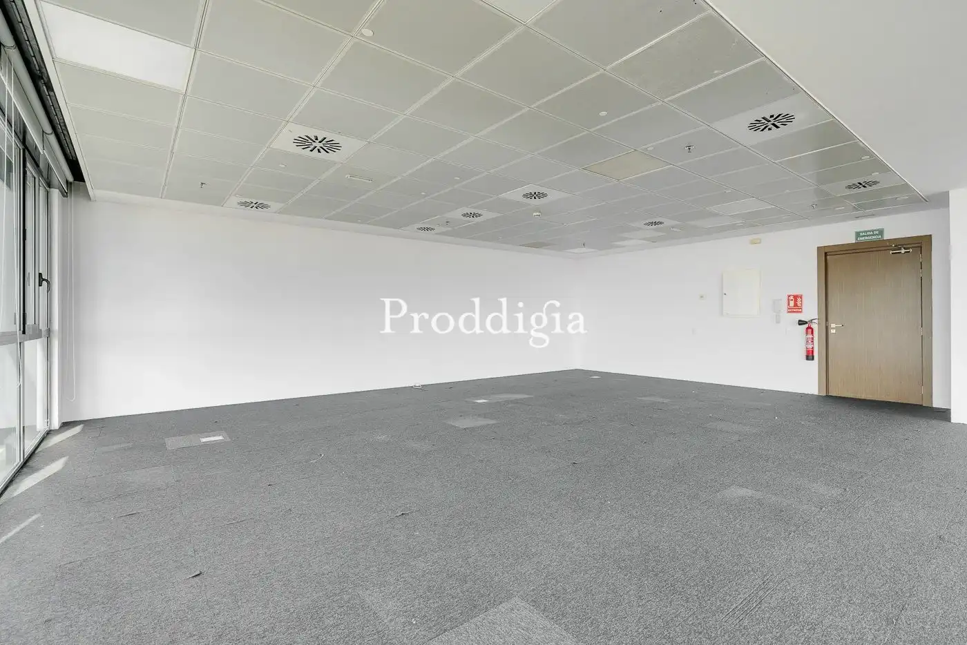 Oficina de lloguer en L'Hospitalet de Llobregat amb Aire condicionat i Calefacció