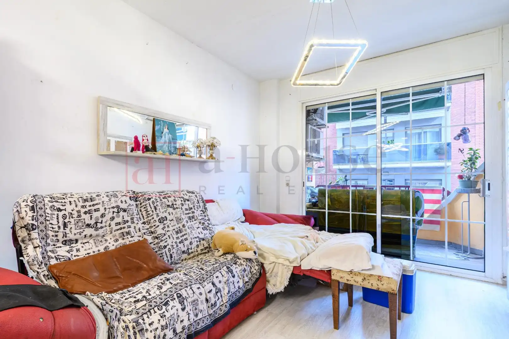 Habitación de Piso en venta en Barcelona con Aire acondicionado, Calefacción y Balcón