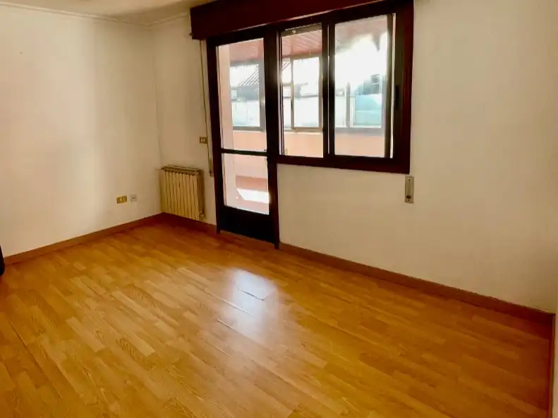Wohnzimmer von Dachboden zum Verkauf in Centro - Echegaray