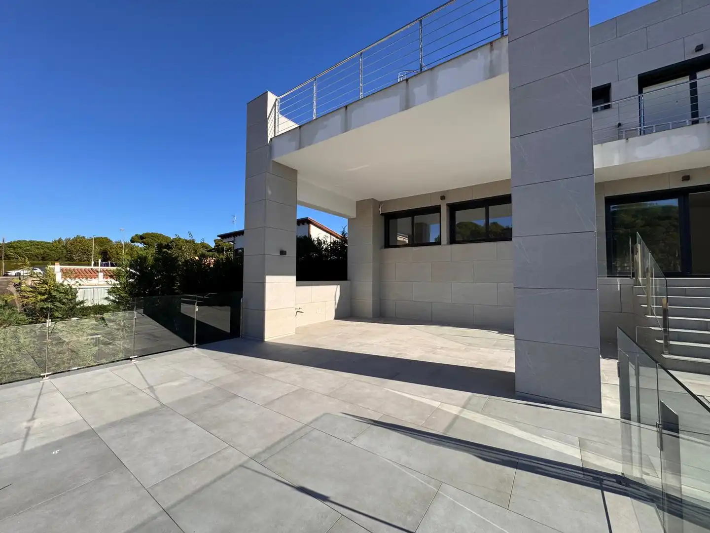 Vista exterior de Casa o xalet en venda en Palamós amb Aire condicionat, Calefacció i Jardí privat