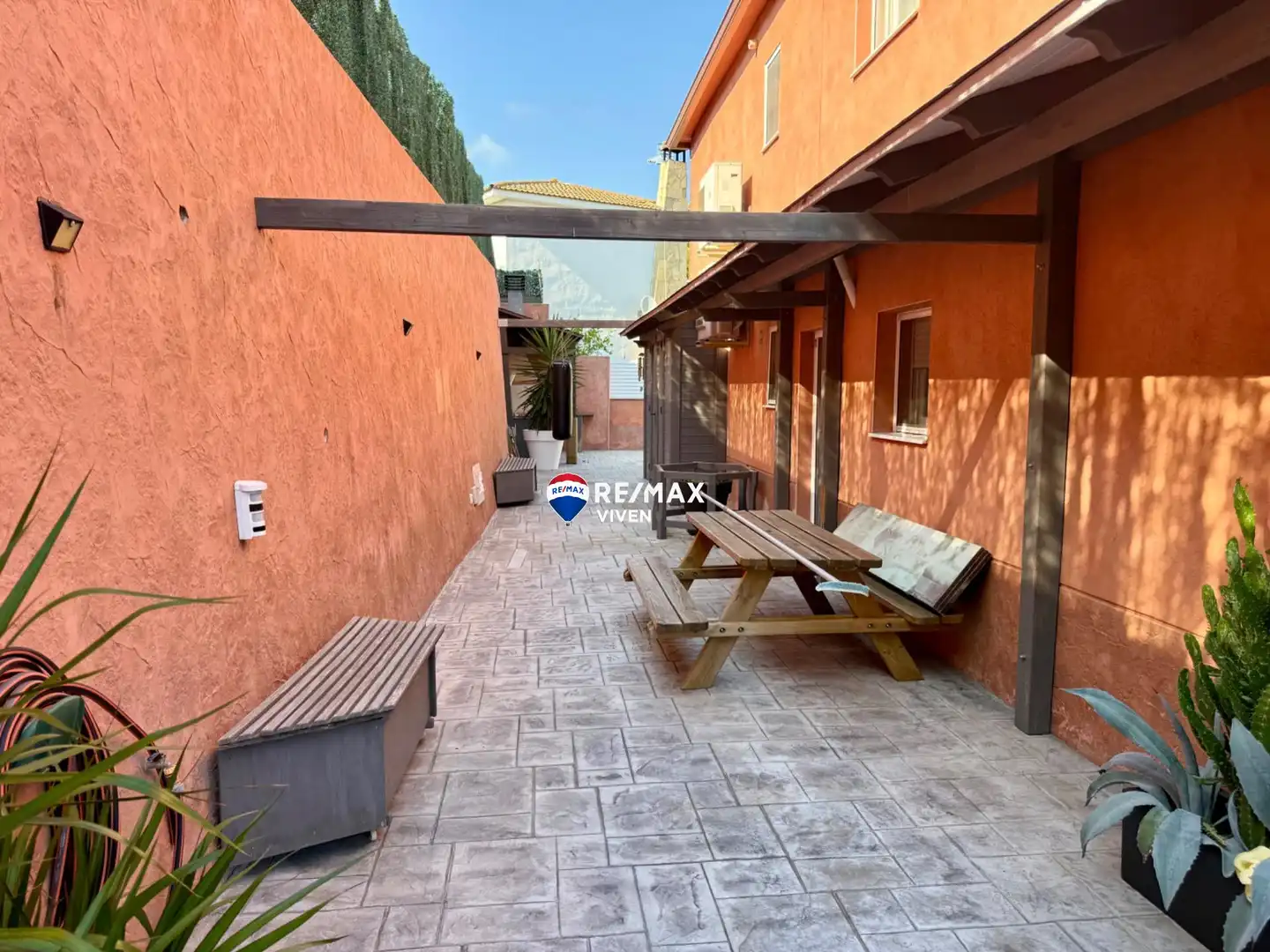 Terrassa de Casa o xalet en venda en Cunit amb Aire condicionat, Calefacció i Jardí privat