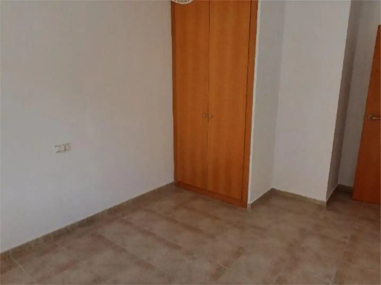 Dormitori de Pis en venda en Palmera amb Aire condicionat i Jardí privat