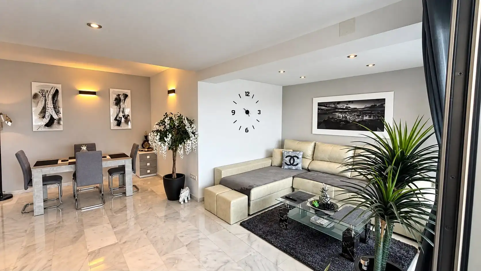 Piso con piscina en venta en Calle Viena 8, imagen 9