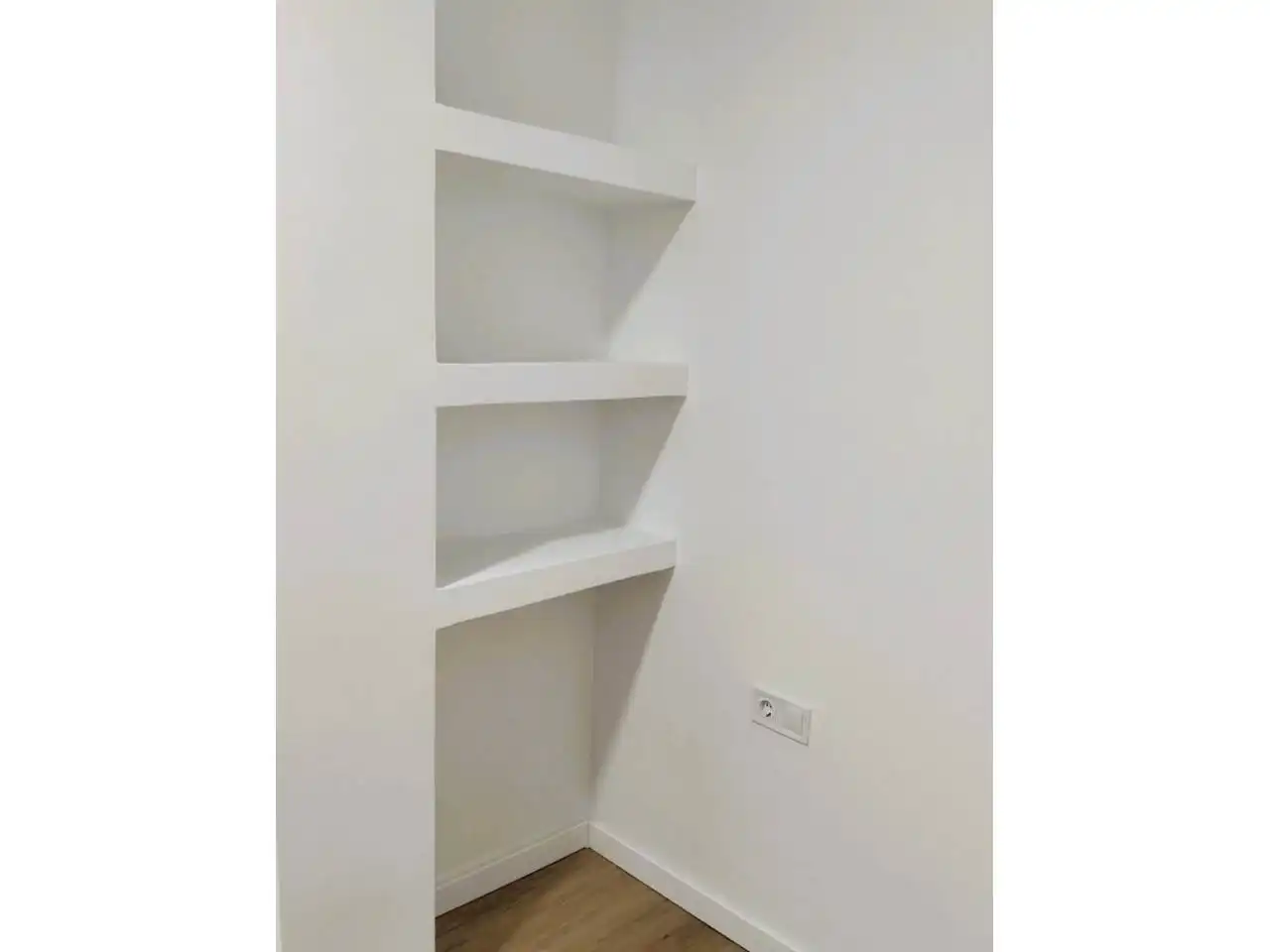 Piso en venta en Terrassa con Calefacción y Parquet