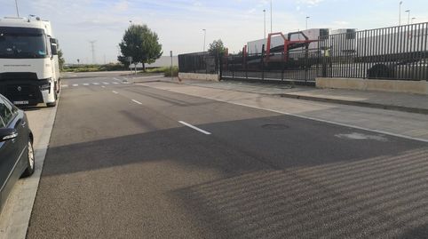 Foto 3 de Terreny industrial en venda a Calle Velluters, 19, Alquenència - Venècia, Alzira
