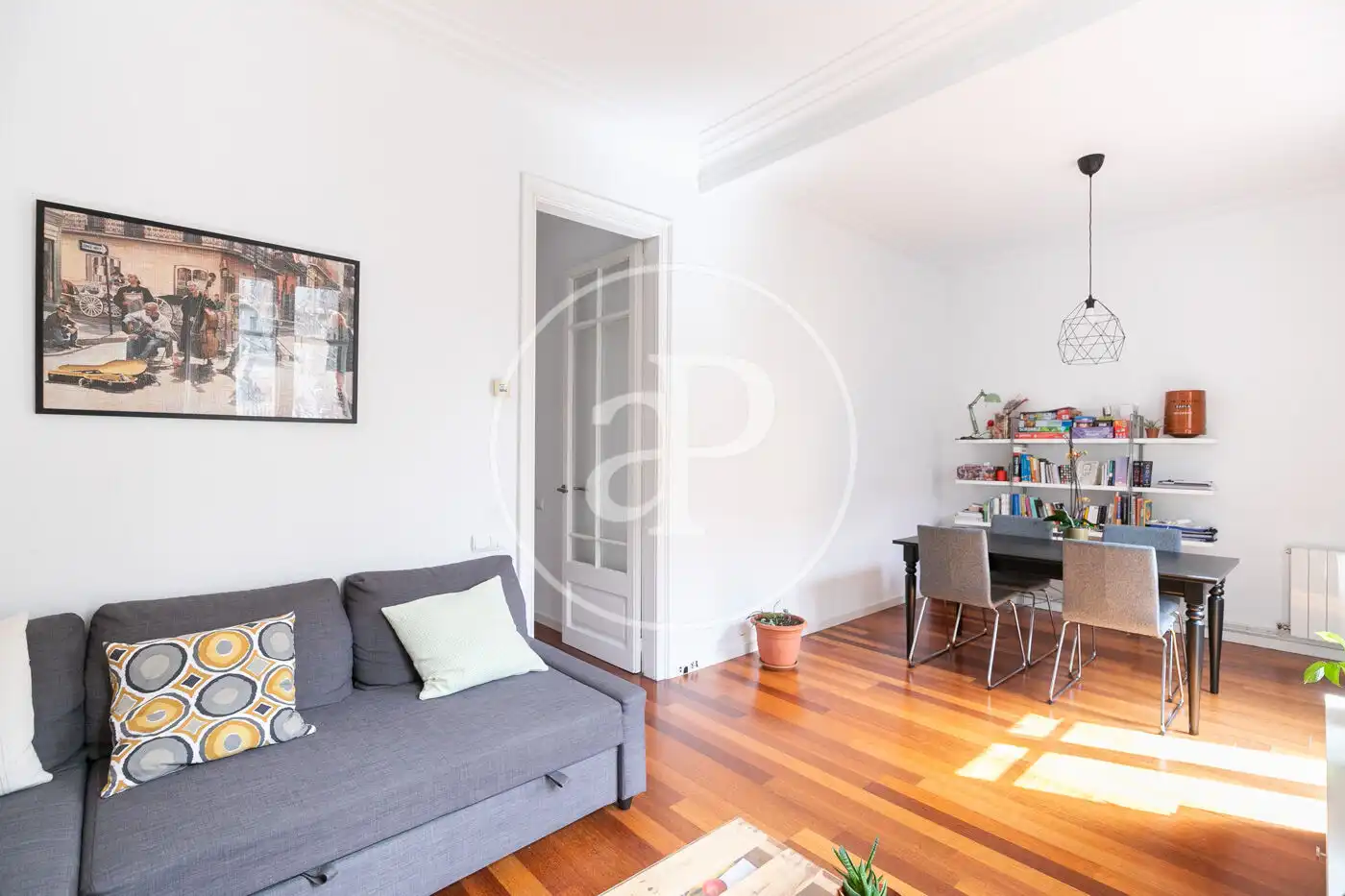 Sala de estar de Piso en venta en Barcelona con Calefacción, Amueblado y Balcón