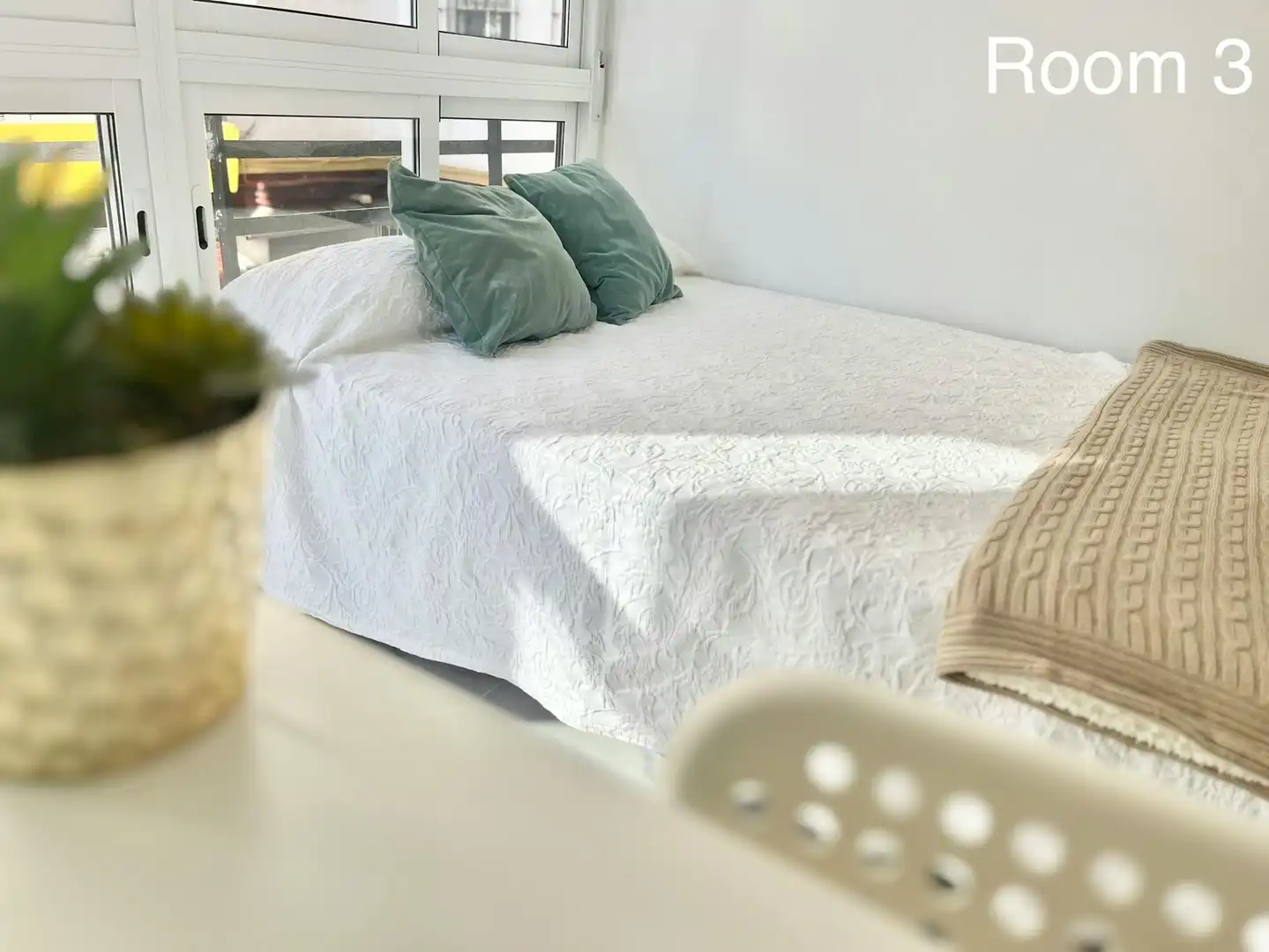 Schlafzimmer von Wohnung zur untervermieten in Sevilla mit Möbliert, Waschmaschine und Fernseher